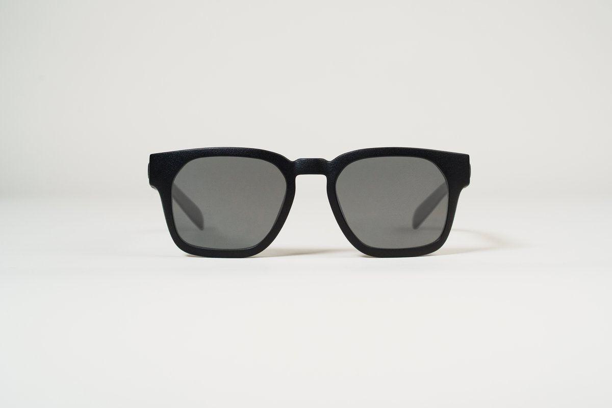 Davenport — square frame in black with gray 15 lens