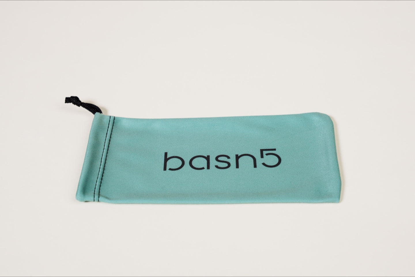 microfiber pouch